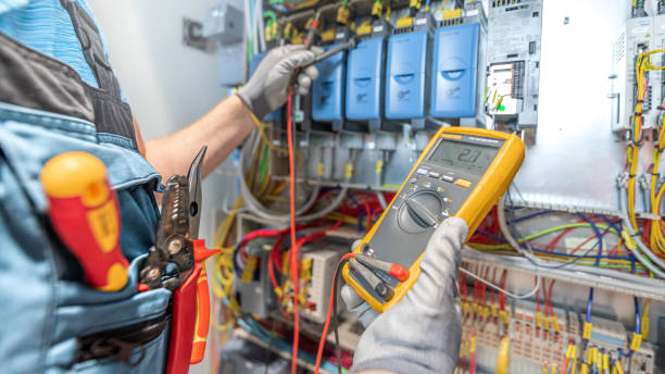 Best Electrician Near Me  in Nashville, IN